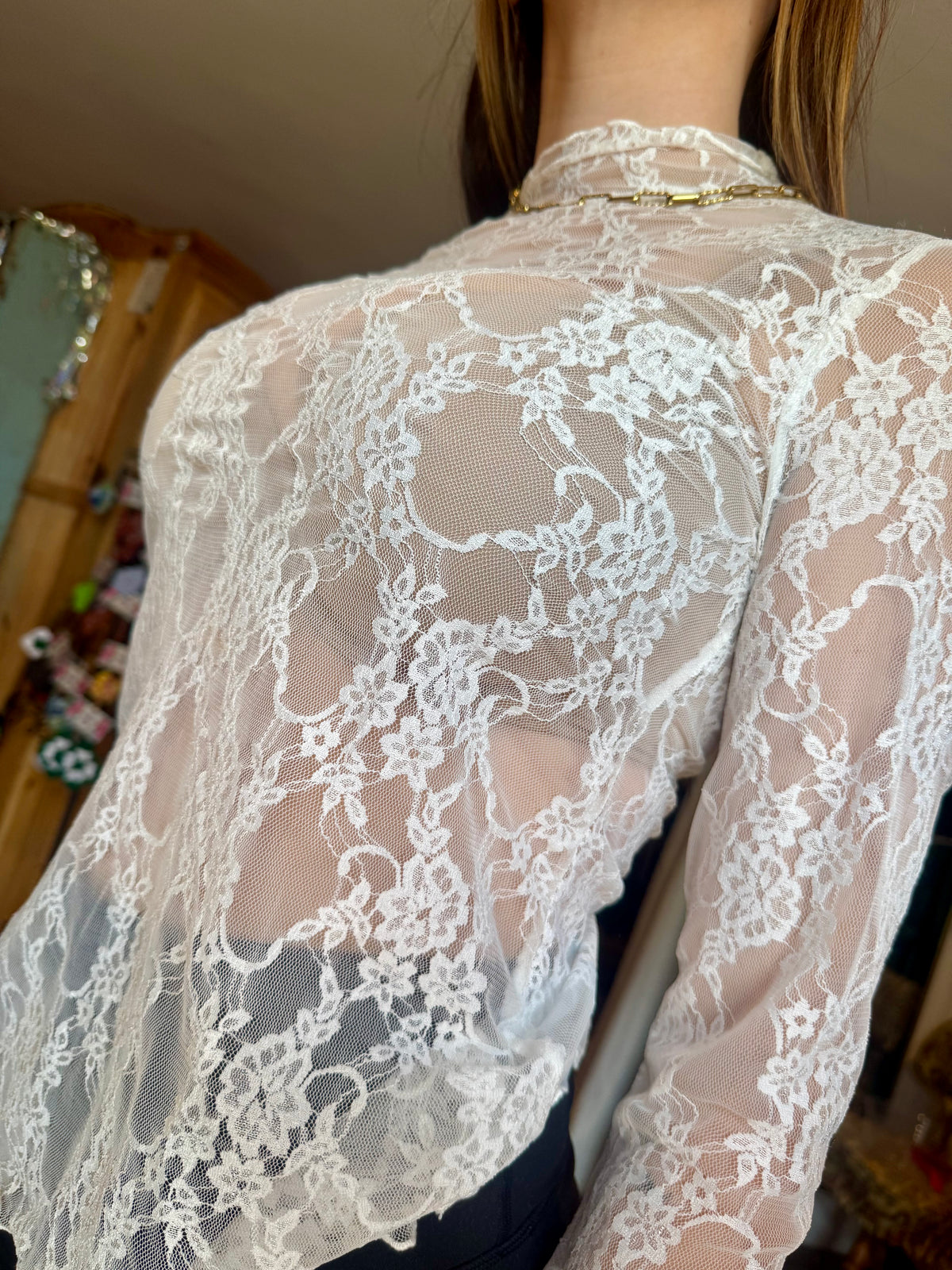 White Lace Underlay